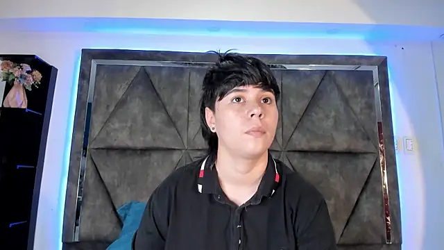 Snapshot of AbbySmiitth_ chatting on July 2026 11:03:01 PM AbbySmiitth online show from July 2026 11:03:01 PM
