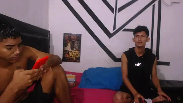 Snapshot of badssboys_always chatting on January 2025 08:01:01 PM badssboys always online show from January 2025 08:01:01 PM