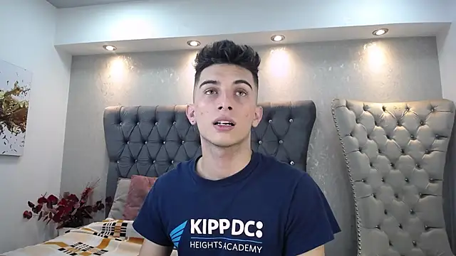 Snapshot of MrWilliseo chatting on January 2025 07:56:01 PM MrWilliseo online show from January 2025 07:56:01 PM