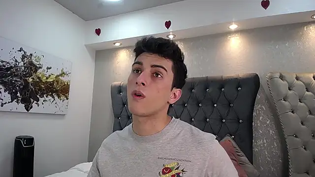 Snapshot of MrWilliseo chatting on March 2025 07:31:02 PM MrWilliseo online show from March 2025 07:31:02 PM