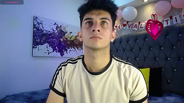 Snapshot of MrWilliseo chatting on February 2026 07:43:01 PM MrWilliseo online show from February 2026 07:43:01 PM