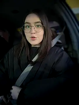 meow girl online show from January 2026 01:37:02 PM