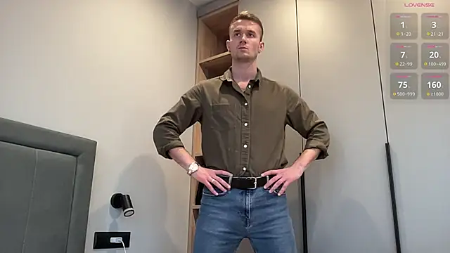 cute mark online show from October 2025 01:24:02 PM