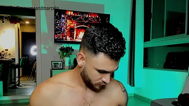 Snapshot of Maximo_Marcelo chatting on December 2024 12:11:02 AM Maximo Marcelo online show from December 2024 12:11:02 AM