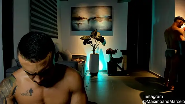 Snapshot of Maximo_Marcelo chatting on February 2025 02:06:01 AM Maximo Marcelo online show from February 2025 02:06:01 AM