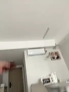 xyebobs online show from February 2025 07:33:01 AM