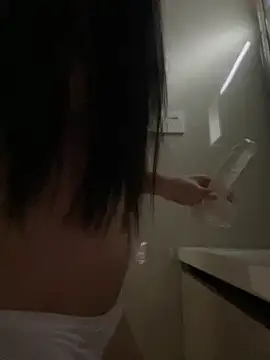 xyebobs online show from March 2025 02:44:02 PM