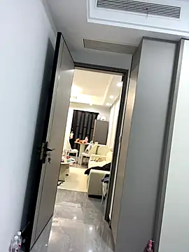 xyebobs online show from September 2025 03:12:02 PM