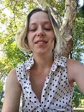 Public Katrisha online show from February 2026 01:18:02 PM