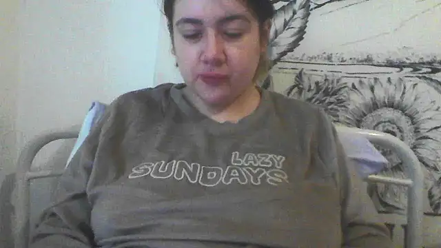 Snapshot of CamilaCherryX chatting on November 2025 01:56:02 PM CamilaCherryX online show from November 2025 01:56:02 PM