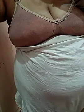 milf-kaira online show from January 2026 07:13:01 AM