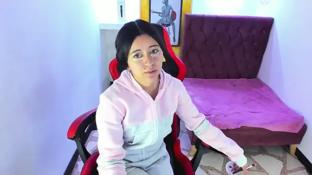 zoe connor19 online show from November 2025 08:42:02 PM