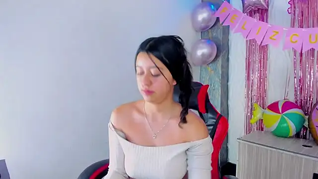 zoe connor19 online show from July 2026 09:41:01 PM