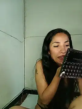 chloewildd  online show from March 2026 10:15:01 PM