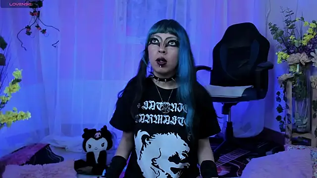 Neon 666  online show from December 2024 11:49:01 AM
