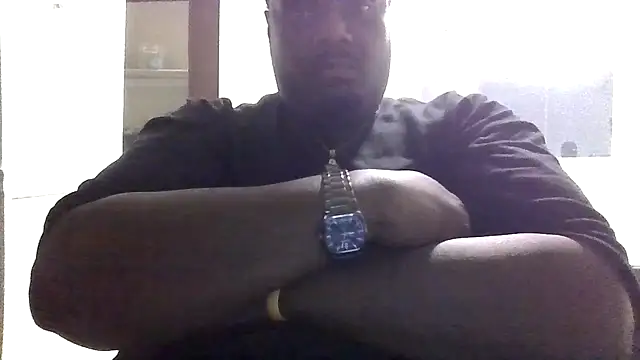 Snapshot of BigBossaNova69 chatting on May 2026 04:52:01 AM BigBossaNova69 online show from May 2026 04:52:01 AM