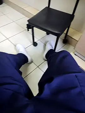 Snapshot of gatmoreno1 chatting on November 2025 04:28:01 PM gatmoreno1 online show from November 2025 04:28:01 PM