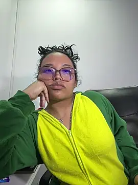 angela angels  online show from October 2025 03:35:01 AM