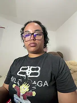 Snapshot of angela_angels_ chatting on June 2026 02:45:02 AM angela angels online show from June 2026 02:45:02 AM