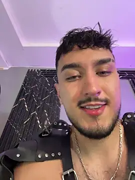 Zionmattis online show from April 2026 02:14:01 AM