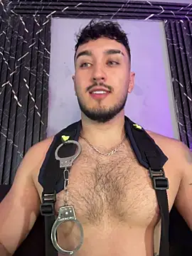 Zionmattis online show from April 2026 01:58:02 AM