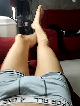 Juliano69xv online show from November 2025 02:38:01 PM