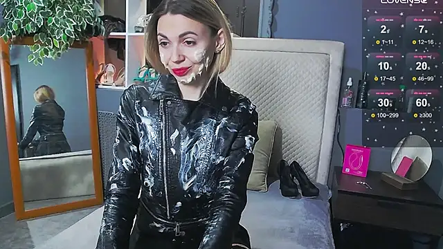 KiraNikson online show from February 2026 01:33:01 AM