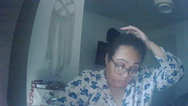 vanilla chocolate23 online show from April 2026 08:14:01 AM