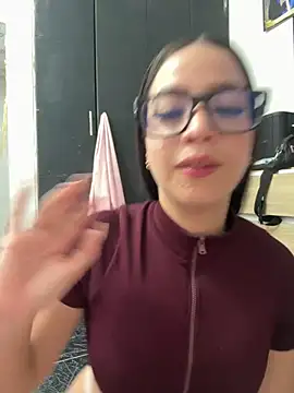 IamSteph13 online show from April 2026 01:14:02 AM