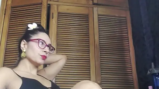 marilynetthan online show from February 2025 02:12:01 PM