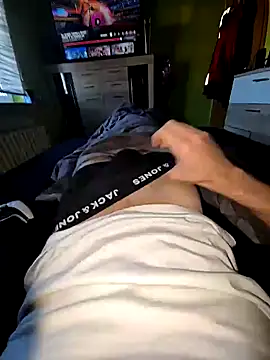 Nkls XL online show from December 2024 12:45:02 PM