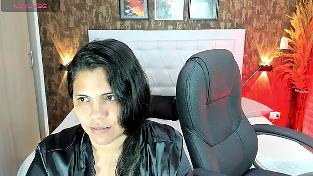 Snapshot of dulce__love69 chatting on January 2025 04:07:02 AM dulce love69 online show from January 2025 04:07:02 AM