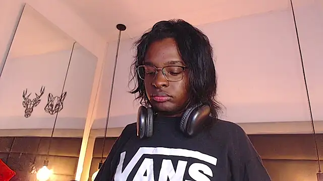 candy lovee69 online show from October 2025 07:54:02 PM