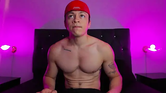 Angel Cuervo online show from September 2025 12:43:02 PM