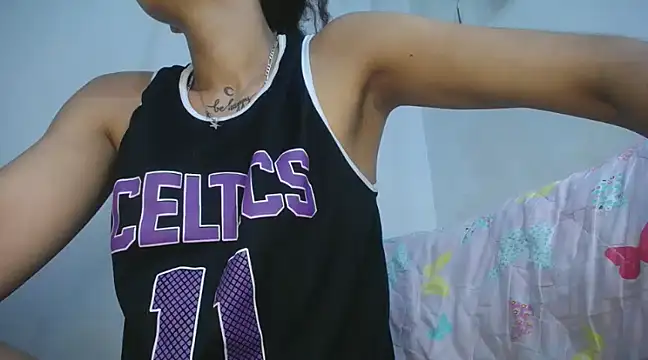 diamonmeli online show from January 2025 01:53:02 PM