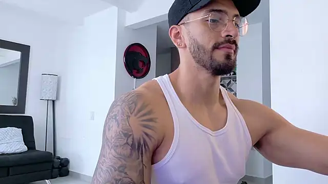 tony muscle online show from October 2025 04:57:01 PM