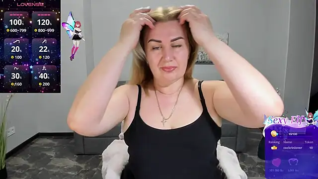 Snapshot of Lili_Crossi chatting on June 2026 05:49:02 AM Lili Crossi online show from June 2026 05:49:02 AM