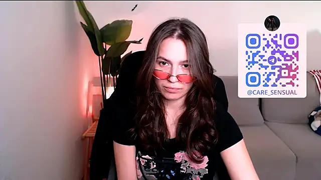 M Sensual online show from September 2025 12:51:02 PM