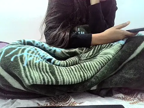 DOLL CUTY online show from December 2025 07:21:02 PM