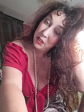 Snapshot of GypsyEsmeralda chatting on June 2026 03:49:02 PM GypsyEsmeralda online show from June 2026 03:49:02 PM
