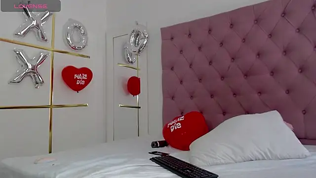 CATALAIA STOMM online show from February 2025 06:01:02 PM