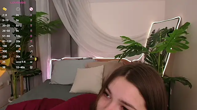 Alice Walters online show from September 2025 02:39:02 PM