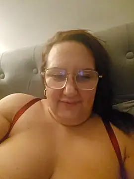 Snapshot of Bekahblows chatting on November 2025 05:20:02 AM Bekahblows online show from November 2025 05:20:02 AM