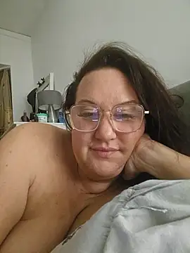 Snapshot of Bekahblows chatting on January 2026 07:22:01 AM Bekahblows online show from January 2026 07:22:01 AM
