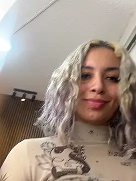 Snapshot of catalina_clark_ chatting on November 2025 12:59:02 PM catalina clark online show from November 2025 12:59:02 PM