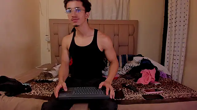 stepcouple XXX online show from November 2025 12:44:01 AM