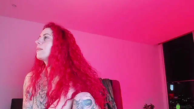 Borbala Iggy online show from February 2025 04:57:01 PM