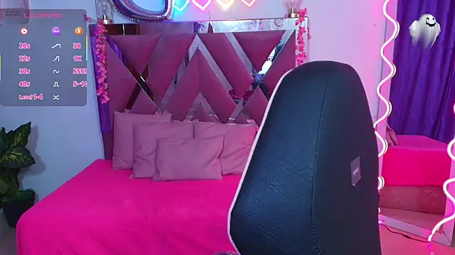 kendra tay online show from November 2025 03:07:01 AM