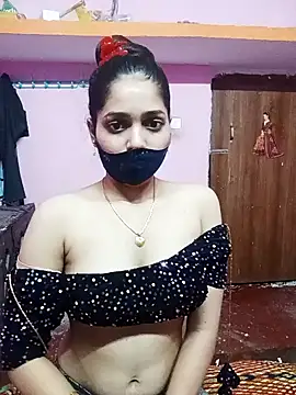 Snapshot of Cute-Simmi chatting on December 2024 08:38:02 PM Cute-Simmi online show from December 2024 08:38:02 PM