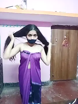 Snapshot of Cute-Simmi chatting on January 2025 02:39:01 PM Cute-Simmi online show from January 2025 02:39:01 PM